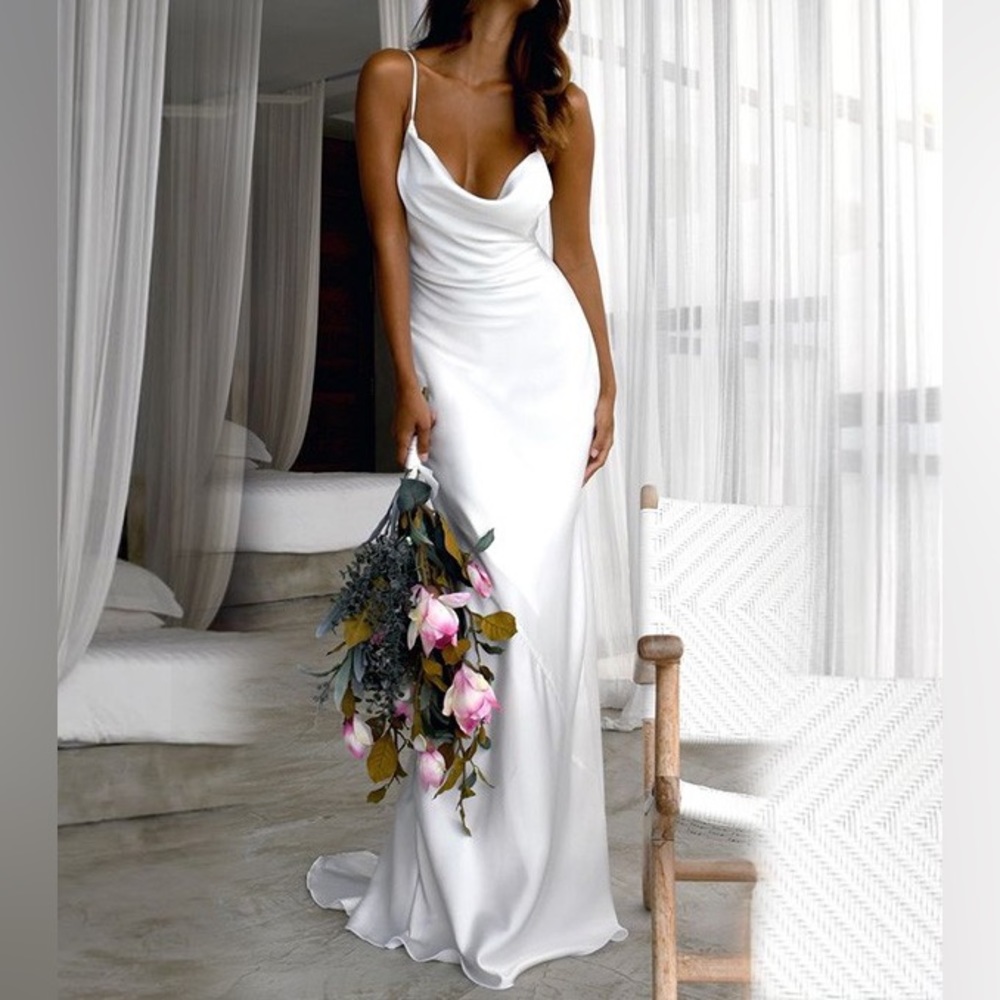 HEBEOS New With Tags White Satin Wedding Dress Size 10